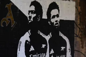 Οι «κολλητοί» που «έσπασαν» δύο ρεκόρ σε ένα βράδυ, στο Άρσεναλ-Παρί! (video)