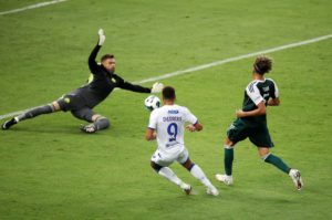 Η ατάκα του Ντέσερς μετά το Παναθηναϊκός-Ρέιντζερς για το αν θα γυρίσει στην Ελλάδα