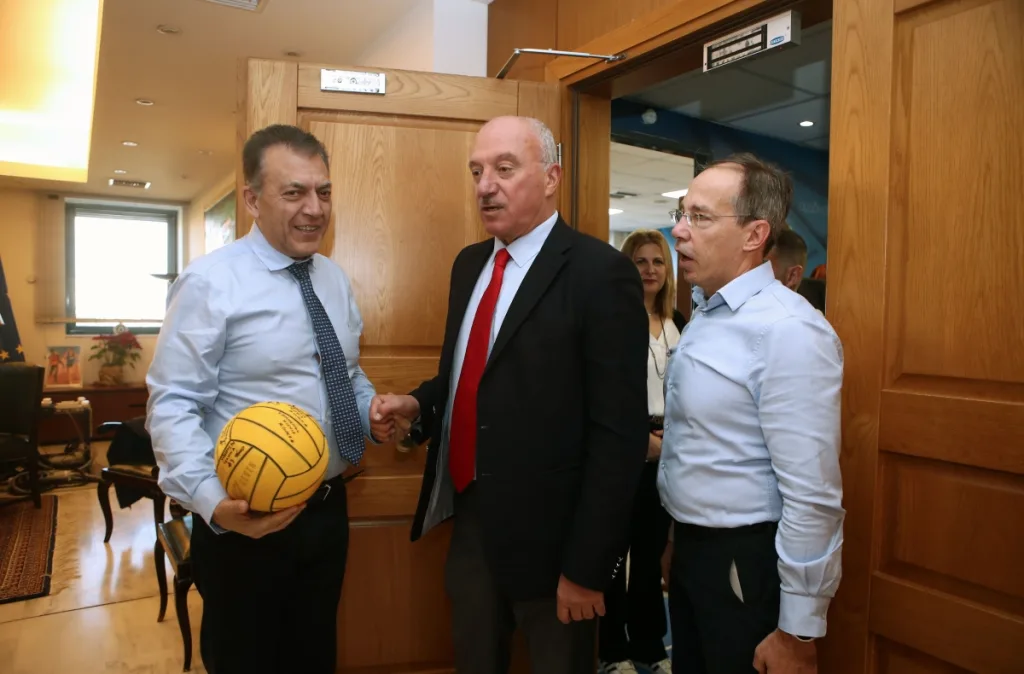 Τα πολλά λόγια έχουν αποδειχθεί… φτώχεια: Μήπως ήρθε η ώρα και για τις πράξεις;