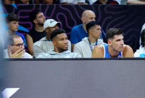 Ποιος παίκτης της Εθνικής κάρφωσε και… τρέλανε τον Γιάννη Αντετοκούνμπο; (video)