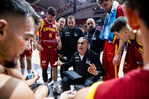 Η Ισπανία τα… έσπασε με τη Γεωργία και μαζί τα αρνητικά ρεκόρ (video)