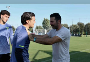 «Από τις πιο ευτυχισμένες μέρες της ζωής μου»: Ο Μανδάς συνάντησε τον Τζίτζι Μπουφόν!