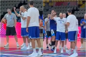 «Συγκέντρωση, πάθος & καρδιά»: Όσα είπε ο Σπανούλης στους παίκτες της Εθνικής πριν την πρεμιέρα, μέσα απ’ την κάμερα του Ole (video)