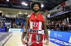 Ο «αφάνας» Ντόρσεϊ τα στάζει: Το ΤΡΟΜΕΡΟ ποσοστό με τα μαλλιά λυτά