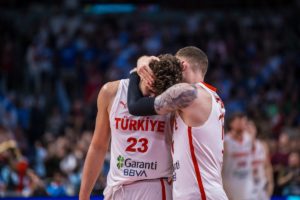 Αλπερέν Σενγκούν, ο νέος… Σρέντερ των Ελλήνων