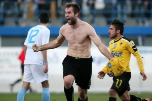 Το τελευταίο και άκρως επεισοδιακό, Αιγάλεω-ΑΕΚ (video)