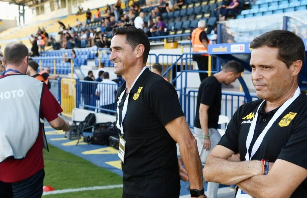 O Χιμένεθ στην εκκίνησή του στον Άρη κατάφερε ό,τι δεν μπόρεσε σε όλες τις θητείες του στην ΑΕΚ
