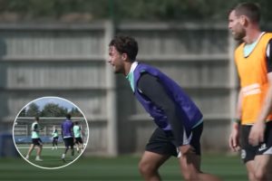 Ο Κωστούλας «έβαλε» γκολάρα στην προπόνηση της Μπράιτον (video)