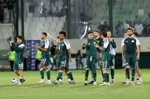 Παίρνει το προβάδισμα, τα «χαλάει» στο τέλος: Το επαναλαμβανόμενο έργο του Παναθηναϊκού (video)