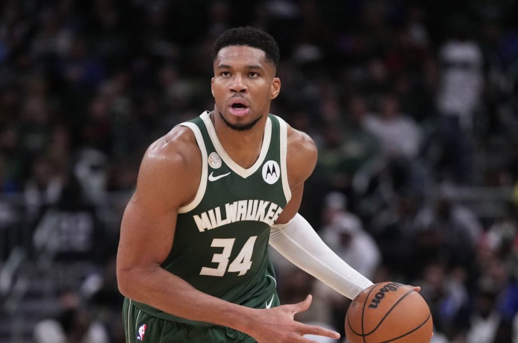 Γιάννης Αντετοκούνμπο Μιλγουόκι Μπακς