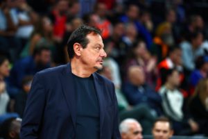 Περασμένα ξεχασμένα κι όλα καλά με Αταμάν και τον κόσμο της Εφές (video)
