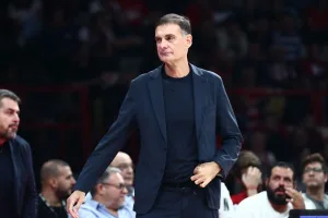 Ποια ήταν η φάση, που «ξεχώρισε» ο Μπαρτζώκας από την ήττα του Ολυμπιακού