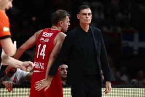 Ο Μπαρτζώκας στάθηκε στο «πρόβλημα», που θα έπρεπε να «αποφύγει» ο Ολυμπιακός