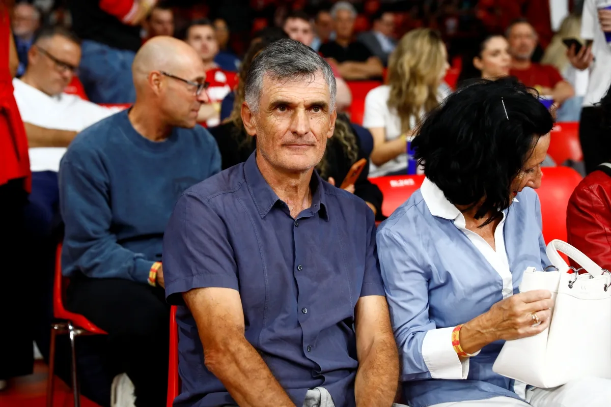 Ποιος ήρθε στο ΣΕΦ για να επαναφέρει την τάξη;