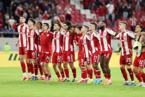 Έξι σερί νίκες απέναντι στην ΑΕΚ στο πρωτάθλημα: Ο Ολυμπιακός «γύρισε» 23 χρόνια πίσω! (video)