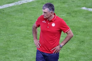 H «τελειότητα», που ζητάει ο Μεντιλίμπαρ από τους παίκτες του, μέσα από τις δηλώσεις για τον Ταρέμι