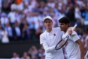 Η πίτα χωρισμένη στη μέση: Η απίστευτη σύμπτωση ανάμεσα σε Αλκαράθ και Σίνερ