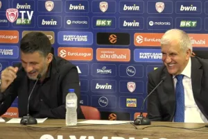 Ο Ομπράντοβιτς «διόρθωσε» διερμηνέα στα ελληνικά, έριξε… μπηχτή για το ΝΒΑ & έθεσε ζήτημα ισότητας