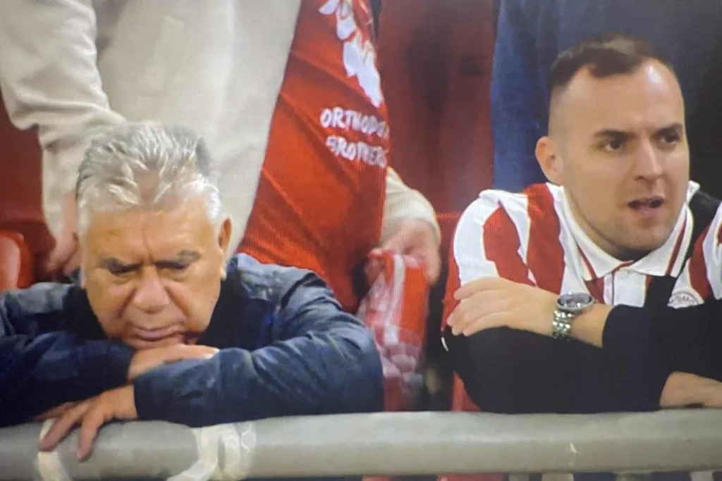 Τα συναισθήματα των φίλων του Ολυμπιακού σε ένα στιγμιότυπο