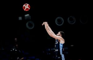 Κοντοζυγώνει η επιστροφή Ρογκαβόπουλου στην Εθνική