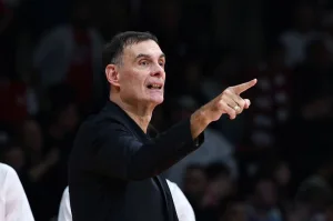 Πού «στάθηκε» ο Μπαρτζώκας, μετά τη νίκη του Ολυμπιακού απέναντι στην Παρτιζάν