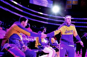 Ο άξιος συμπαραστάτης του Ντόντσιτς ήθελε μόνο Λέικερς: Η θαρραλέα απόφαση που πήρε και δικαιώθηκε