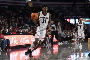 Το μήλο έπεσε κάτω από τη μηλιά: Κανακάρης πρώην σταρ του Παναθηναϊκού τον… μιμείται (video)