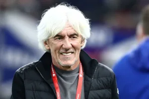 Ο Γιοβάνοβιτς κάνει πράξη ό,τι είχε πει για την «πόρτα της Εθνικής» (video)