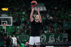 Δεν ξεκολλούσε ο Καλάθης με τις στιγμές του Παναθηναϊκού (video)