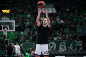 Δεν ξεκολλούσε ο Καλάθης με τις στιγμές του Παναθηναϊκού (video)