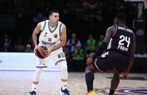 Ο Κώστας Σλούκας προσπέρασε τον Βασίλη Σπανούλη σε εύστοχα τρίποντα στην Euroleague!