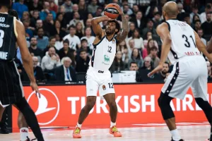 Ο εκτελεστής της Αρμάνι έβαλε στον Παναθηναϊκό παραπάνω τρίποντα απ’ όσα είχε ρεκόρ στην Ευρώπη