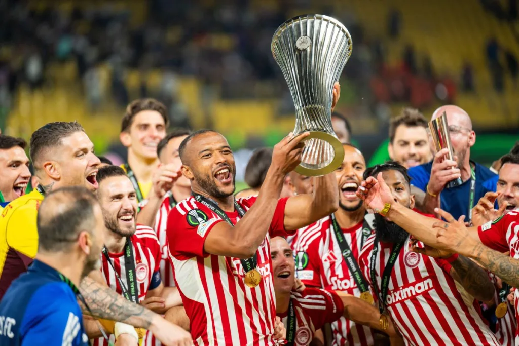 Πώς ο Ολυμπιακός έχει αλλάξει… συνήθειες στον Ελ Κααμπί (video)