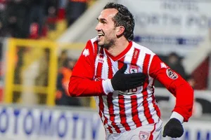 «Η Σαμψούντα ‘ανήκει’ στον Γκέκα»: Το εξωπραγματικό εξάμηνο στη Σαμσουνσπόρ