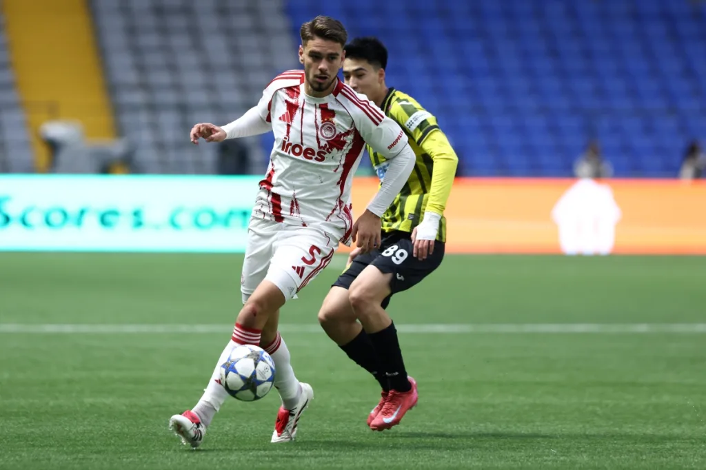 Οι πιτσιρικάδες του Ολυμπιακού άργησαν να ζεσταθούν στην Αστάνα: Ποια ματς «βλέπουν» για την πρόκριση;