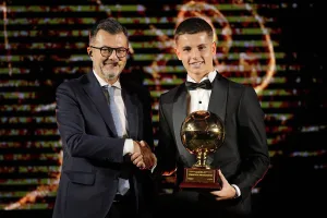 Το Transfermarkt «τρελάθηκε»: Η εξωφρενική άνοδος του Μουζακίτη, μέσα σε έναν χρόνο!