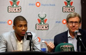 Όταν ο Γιάννης Αντετοκούνμπο αγάπησε το NBA λίγο παραπάνω εξαιτίας… πλυμένων ρούχων (video)