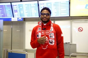 Η «τελετουργία» του Ταϊρίκ Τζόουνς με την μητέρα του που κρατάει από τα κολεγιακά του χρόνια