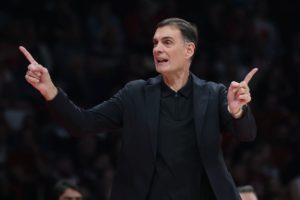 Ο Μπαρτζώκας «εξήγησε», γιατί ο Τζόσεφ είναι «σημαντικός» για τον Ολυμπιακό (video)