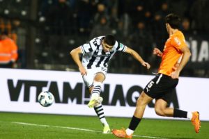 Πώς ο Χατσίδης «κέρδισε» τον Λουτσέσκου, πριν πάρει την ευκαιρία του με τον ΟΦΗ (video)