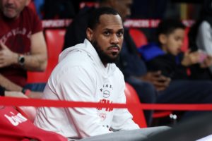 Ο Μόντε Μόρις έσκασε μύτη στο ΣΕΦ αλα… Λεσόρ (video)