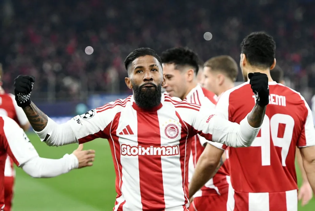 Η «έκπληξη» του Μεντιλίμπαρ, που «έφτιαξε» το πρώτο ημίχρονο του Ολυμπιακός – Λεβερκούζεν (video)