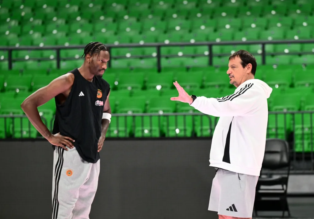 Ο Χέιζ-Ντέιβις έχει την ευκαιρία να πετύχει ό,τι ο Σπανούλης κι άλλοι τρεις