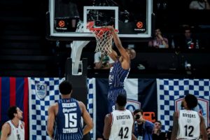 Τύφλα να ‘χουν Ντόντα Χολ & Φαλ: Ποιος παίκτης της Euroleague έχει χάσει δύο σουτ σε πέντε μήνες;