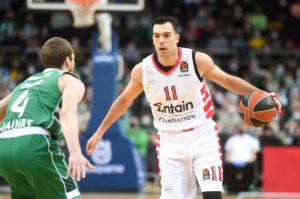 Την τελευταία φορά που η Ζαλγκίρις κέρδισε τον Ολυμπιακό είχε 4 «Έλληνες»