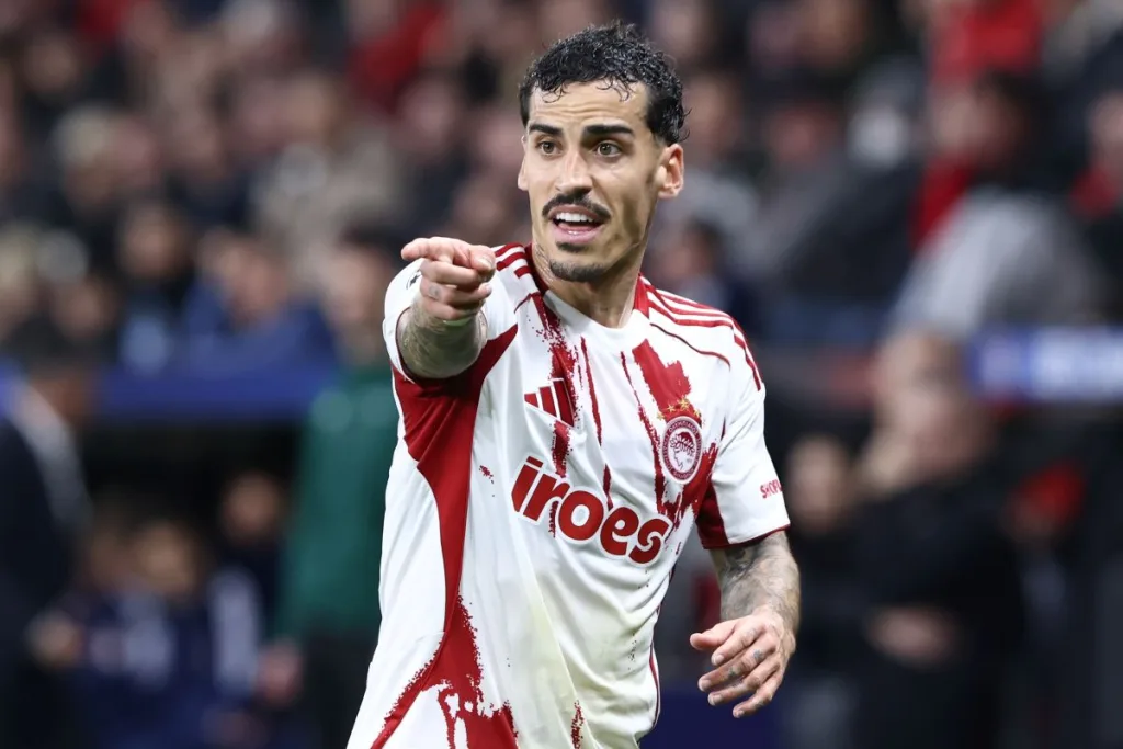 Ο Ολυμπιακός κρατά τη Λεβερκούζεν στην περιοχή της, αλλά πέφτει σε… μπλόκο