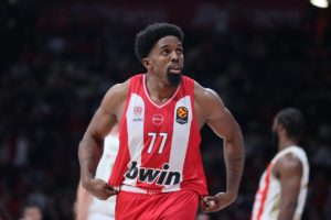 Άναυδος ΜακΚίσικ στους Betarades για το κάρφωμα του Βεζένκοφ και την κληρονομιά που ψάχνει εδραίωση (video)