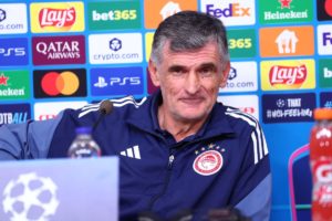 Τι θέλει να «κρατήσει» ο Μεντιλίμπαρ από το πρώτο ματς του Ολυμπιακού κόντρα στη Λεβερκούζεν (video)