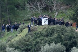 Απίστευτη κίνηση από τους οπαδούς του ΟΦΗ: Μέχρι και σε… λόφο για τον ημιτελικό με τον Λεβαδειακό! (photos)