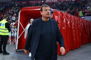 Ο Εργκίν Αταμάν εξήγησε γιατί παραμένει αισιόδοξος για τον «στόχο» του Παναθηναϊκού (video)